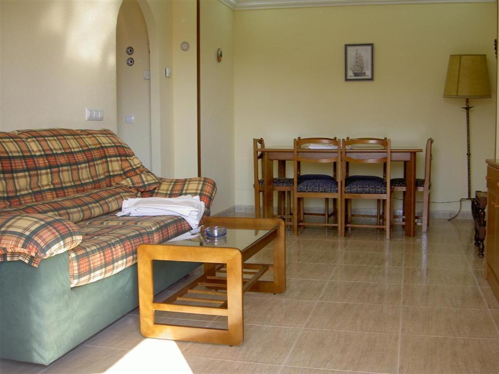 Apartamentos Turísticos Puerto Tomás Maestre La Manga del Mar Menor Exterior foto