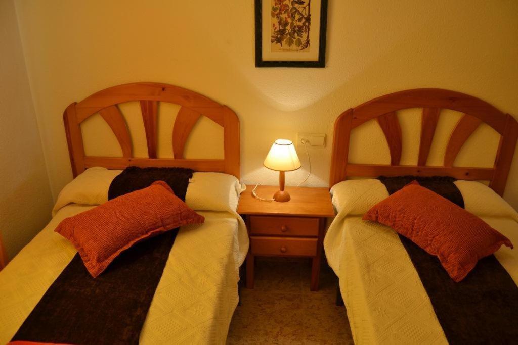 Apartamentos Turísticos Puerto Tomás Maestre La Manga del Mar Menor Quarto foto