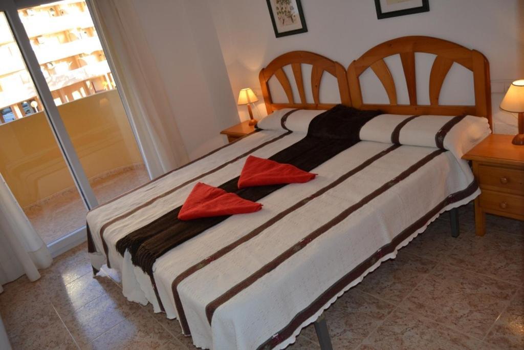 Apartamentos Turísticos Puerto Tomás Maestre La Manga del Mar Menor Quarto foto